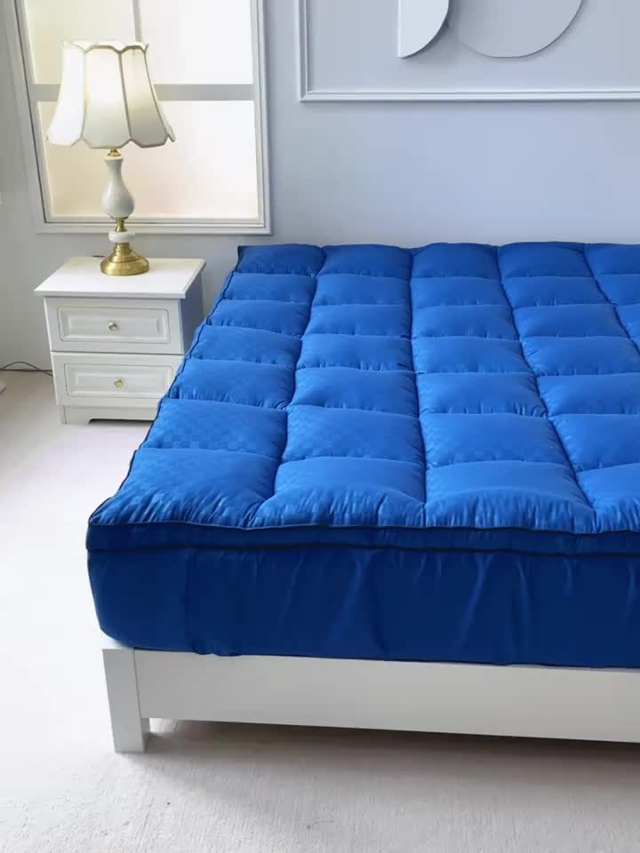 1pc Of Thickened Mattress Protector, Thickened Mattress Pad, Pillow Top Mattress Cover, Quilted Fitted Mattress Protector, with A Top Stretchable Depth Of 8-21 Inches, Breathable, Fluffy And Soft Bedding, Machine Washable