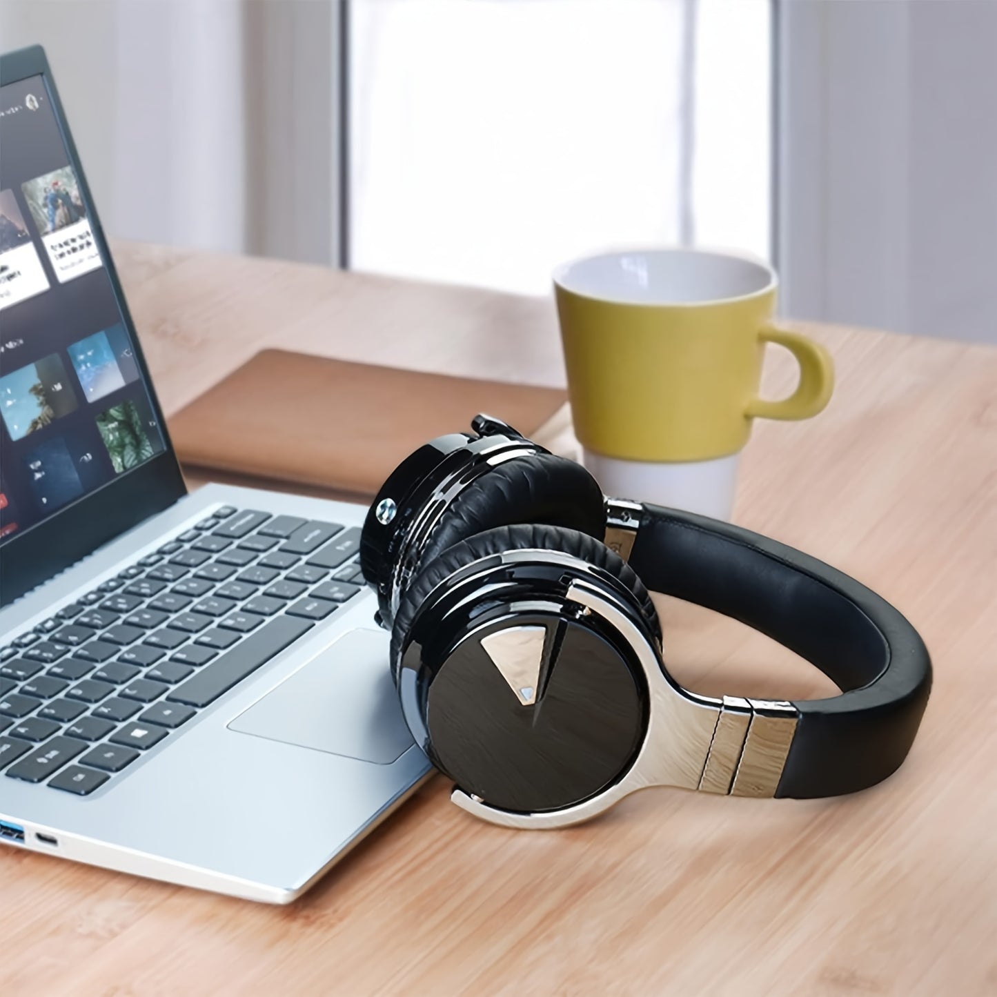 Active Noise Cancelling Headphones Wireless Over-Ear Bluetooth 5.2 with Microphone Deep Bass 30H Playtime Comfortable Earpads