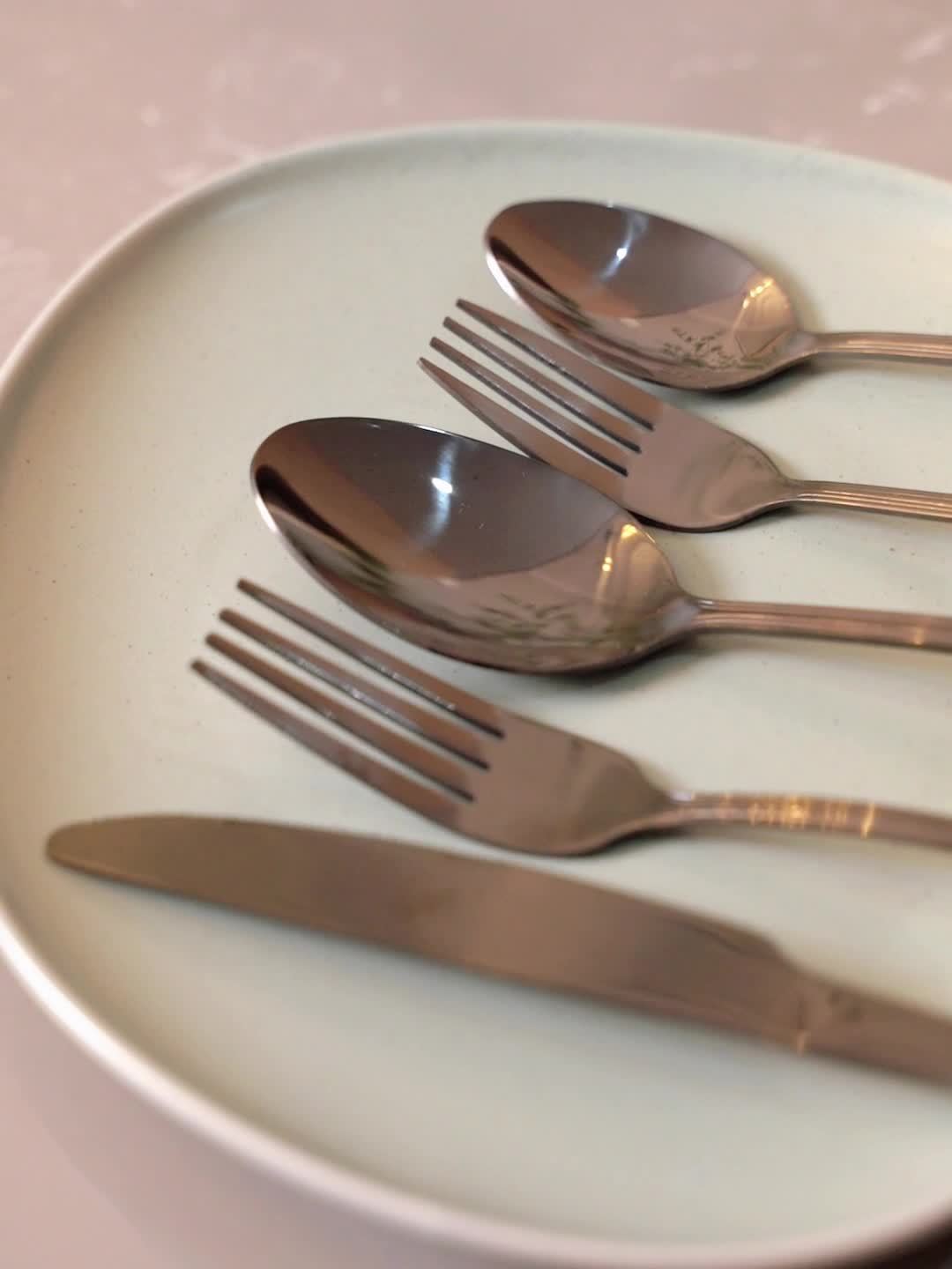 20/22/24/40/60/80/120pcs Stainless Steel Cutlery Set, Suitable for Home Kitchen Restaurant Hotel, Kitchen Utensils Set, Mirror Polished, Dishwasher Safe, Perfect for Gifts And Weddings. Local Warehouse, Kitchen Additions