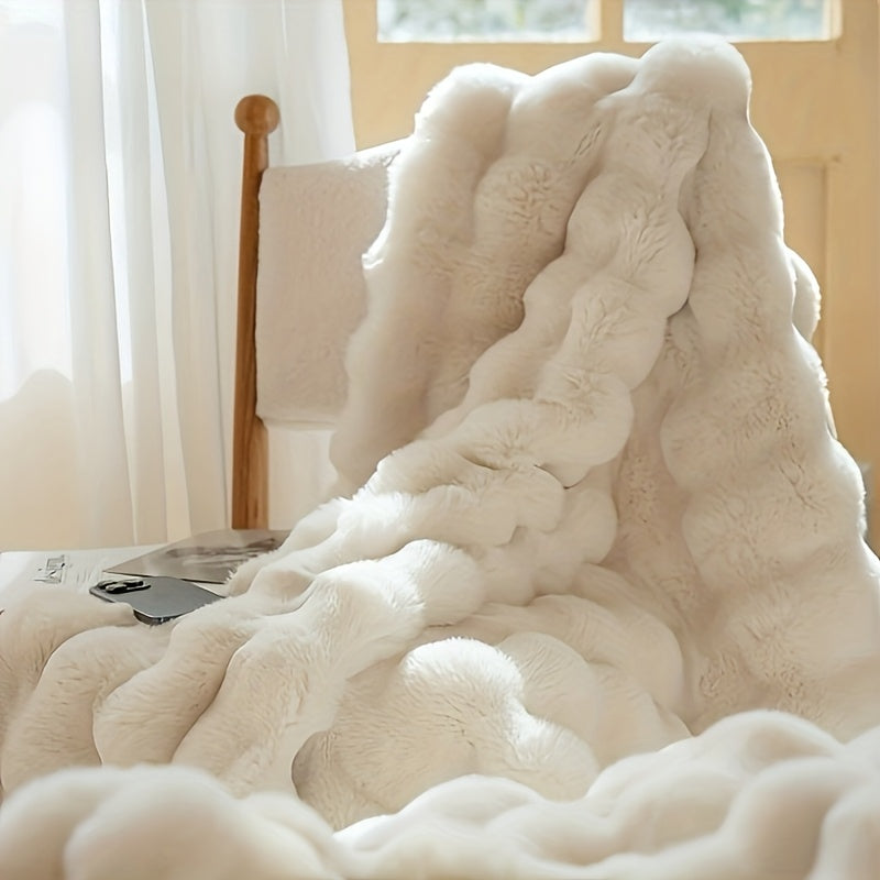 Faux Fur Heavy Plush Throw Blanket – Super Soft Warm Cozy Fleece Blanket for Couch Bed & Travel, All-Season Gift Blanket