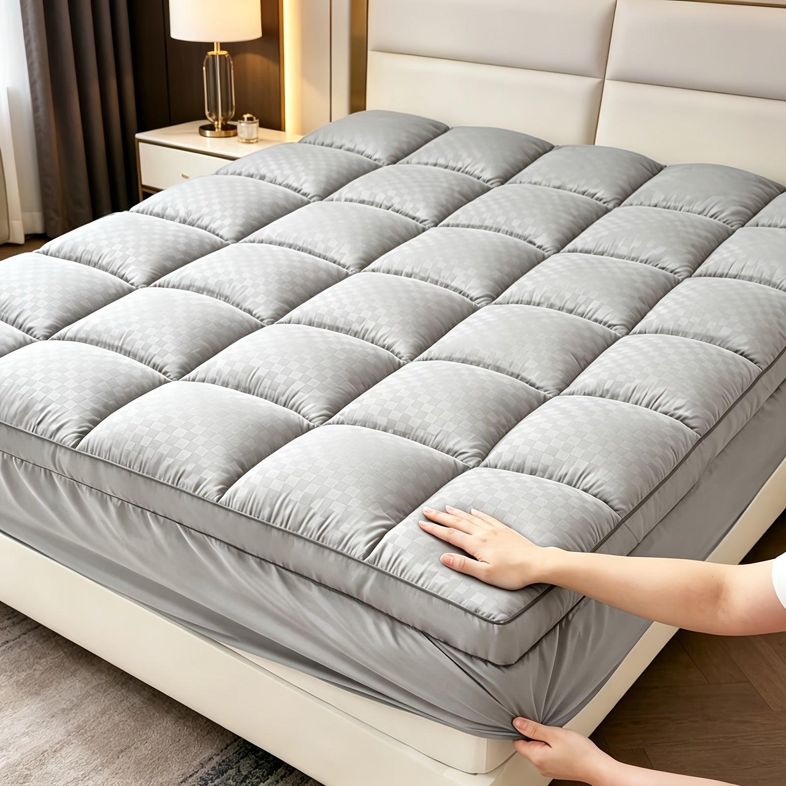 Thickened Pillow Top Mattress Protector Quilted Fitted Cover – Fluffy Soft Breathable Mattress Pad, 8-21" Deep Pocket, Machine Washable, Twin Full Queen King