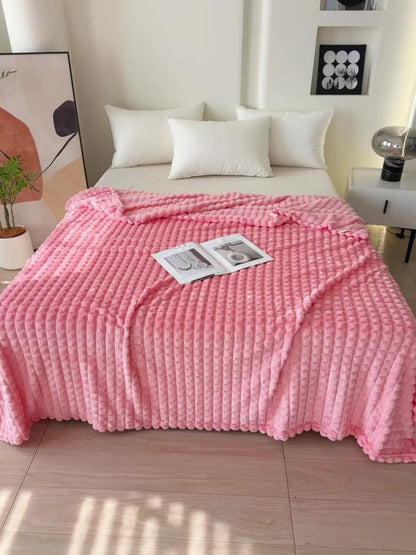 Soft Warm Throw Blanket All-Season Plush Sofa Blanket for Naps Office Camping Pet-Friendly Bedspread Multiple Sizes and Colors