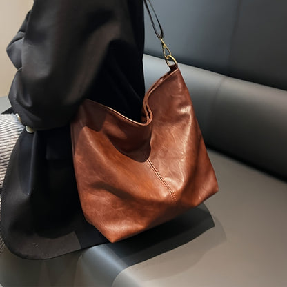 Wide Strap Women's Tote Bag – Large Capacity Fashionable Messenger Crossbody Shoulder Bag | Niche Trendy Design for Daily Commuting, Shopping & Travel | Stylish Everyday Handbag for Women