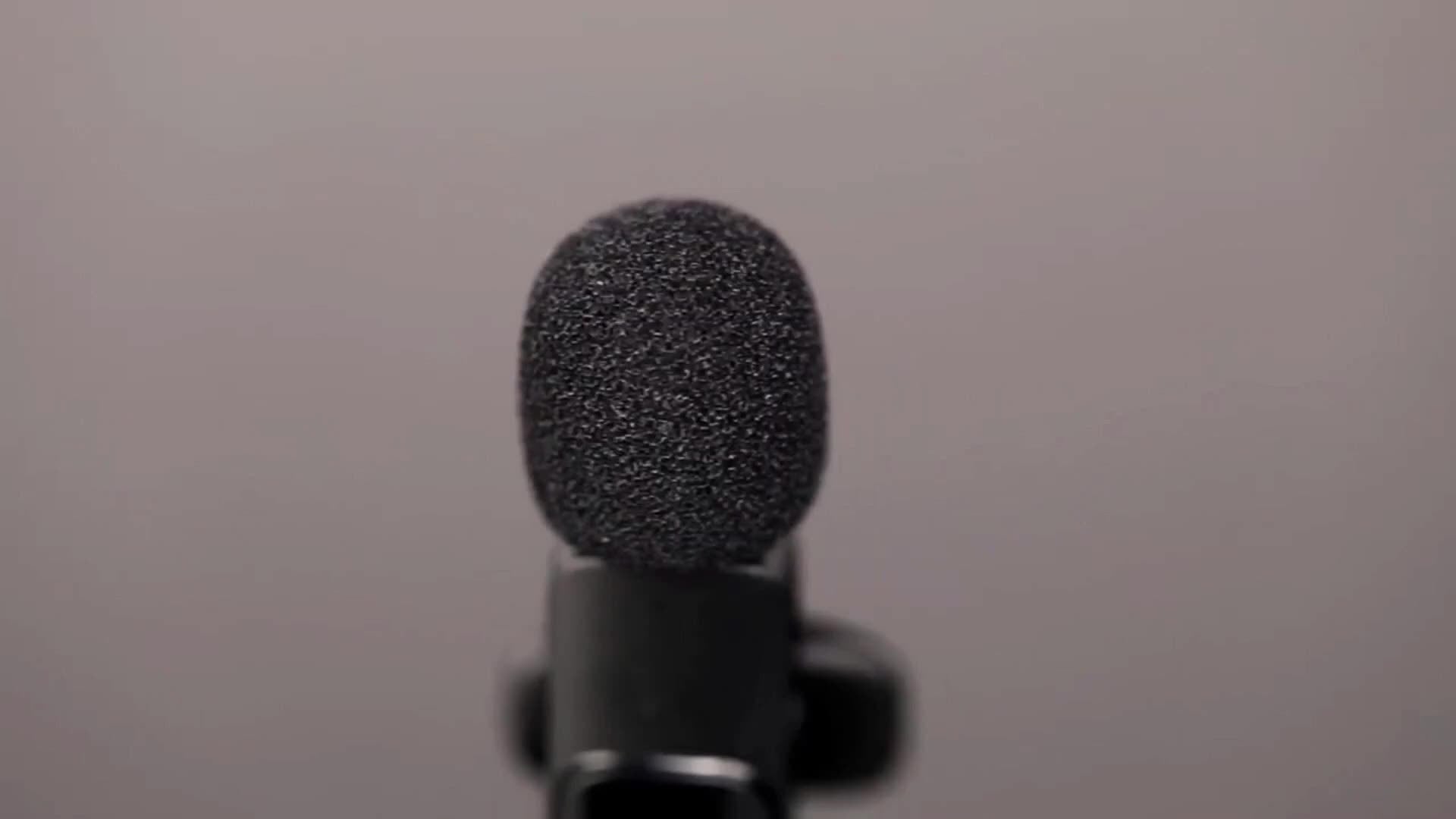 High-Performance Wireless Lavalier Microphone, Compatible with Phones & Computers - Plug and Play, Ultra-Low Latency with Noise-Cancelling Chip, Rechargeable for 8 Hours of Use - Ideal for Video Recording, Interviews, Podcasts, Vlogs, YouTube