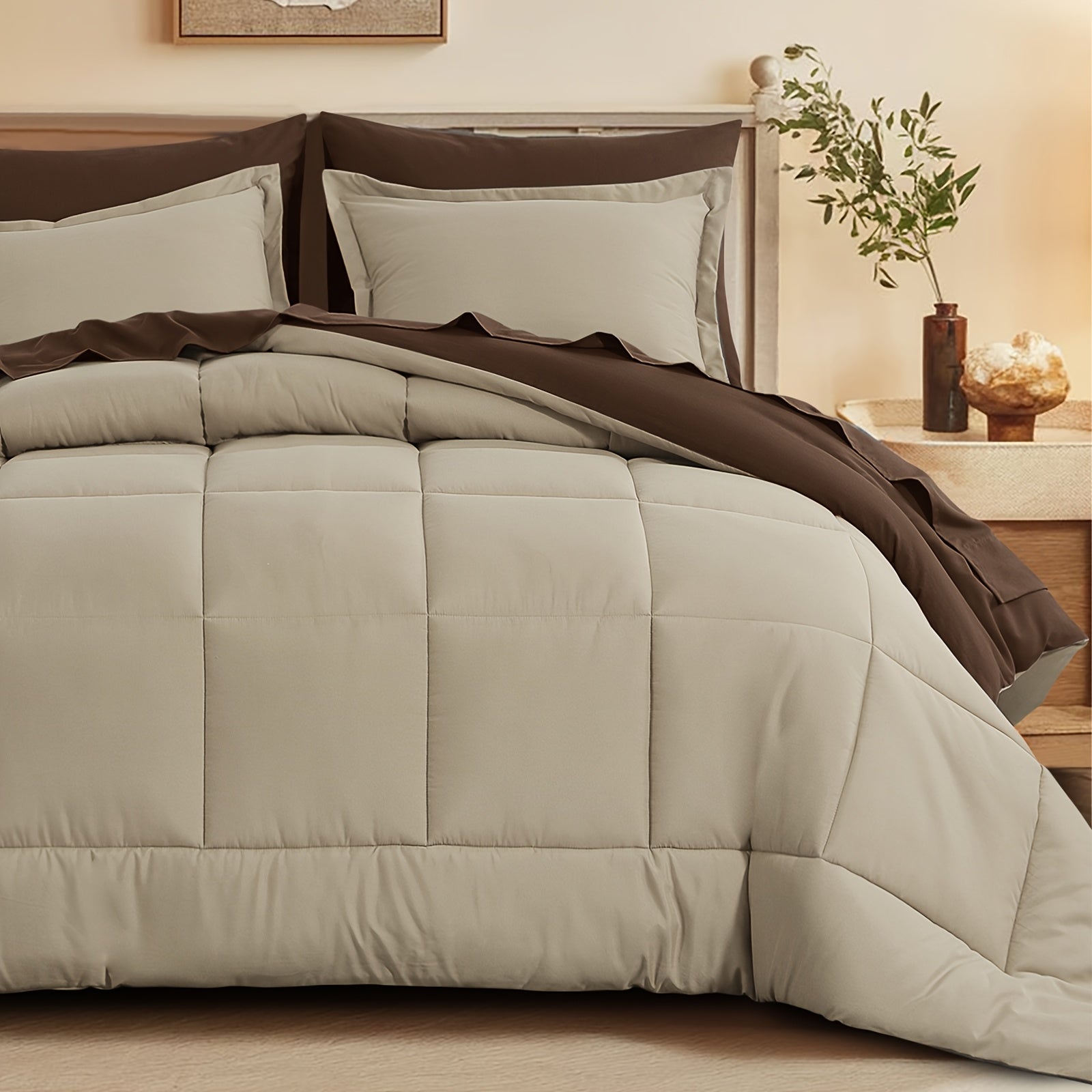 7pcs Reversible Bedding Set Soft Microfiber – Lightweight Breathable Comforter Flat Sheet Fitted Sheet & Pillowcases, All-Season Family Bedding Gift Set