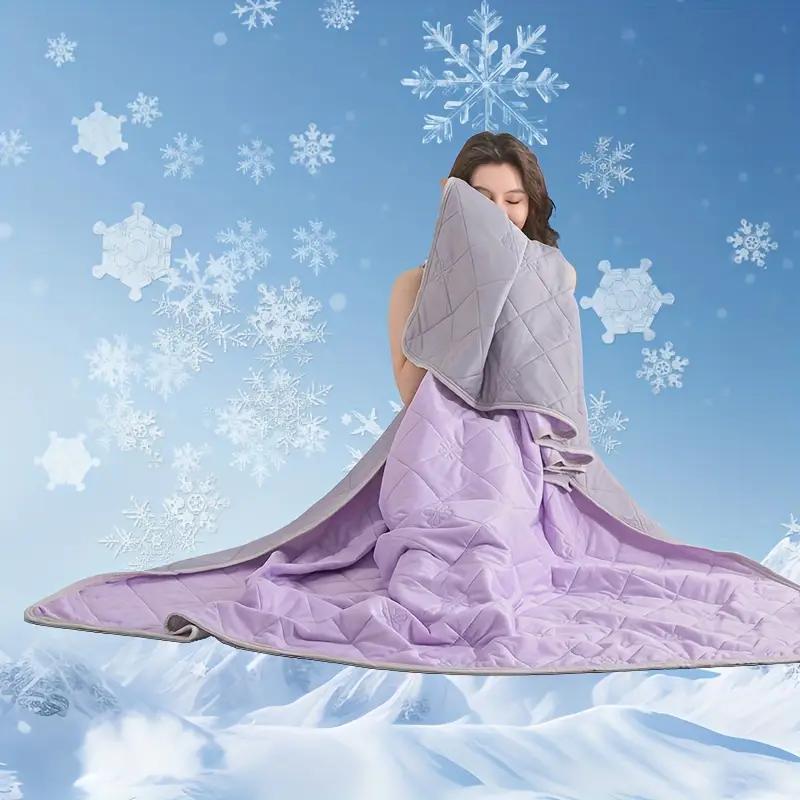 Cooling Blanket for Hot Sleepers – Lightweight Breathable Polyester Summer Quilt, Reversible Geometric Design, Night Sweats Relief, Bed Couch Travel, Machine Washable | Canada