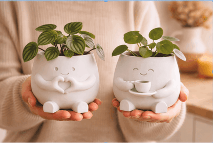 Cute Smiley Face Planter Set of 2 – Succulent Flower Pot & Pen Holder, Lightweight Desktop Decor for Home Office Bedroom, Unique Housewarming Birthday Gift for Women | ShopVora CA
