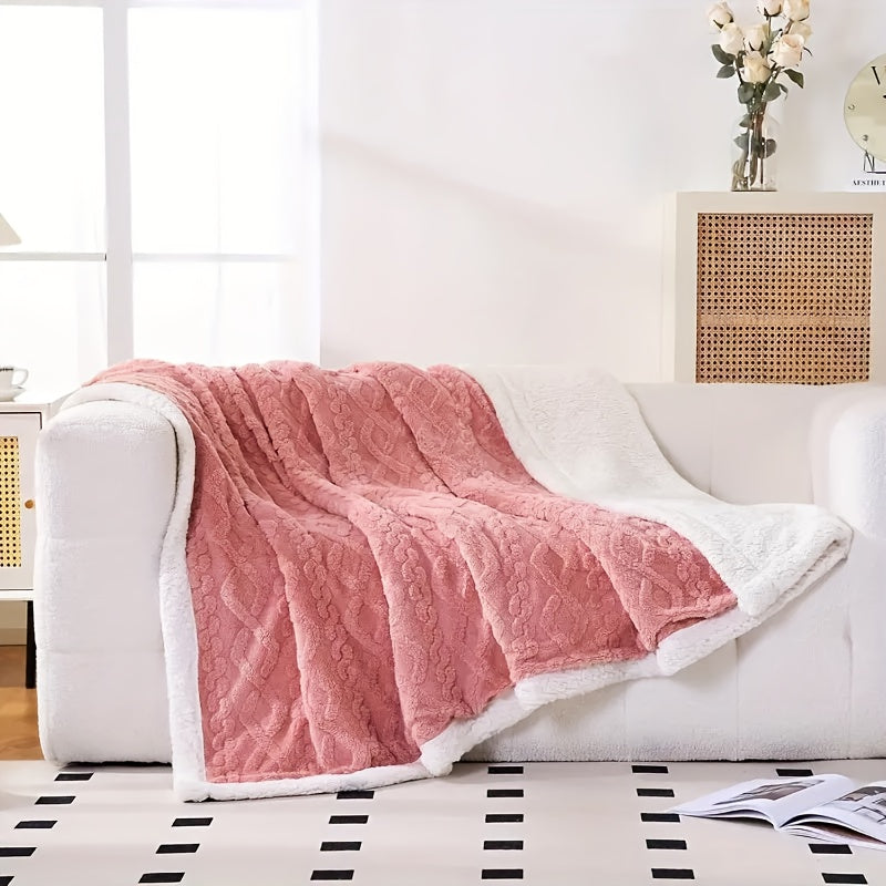 Tafu Velvet Quilt All-Season Thick Luxury Comforter – Soft Stitching, Fade-Resistant, Machine Washable | Warm Winter Bedding for Bedroom, Guest Room & Hotel | 4 Colours, 2 Sizes | ShopVora CA