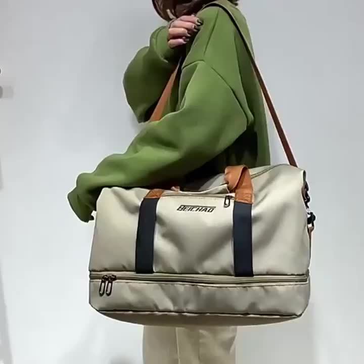 Spacious Travel Bag - A Lightweight Handbag Featuring Several Compartments, Ideal for Organized Trips, Outdoor Yoga, And Gym Workouts - Great for Weekend Getaways And Fitness Lovers & Holiday Gifts