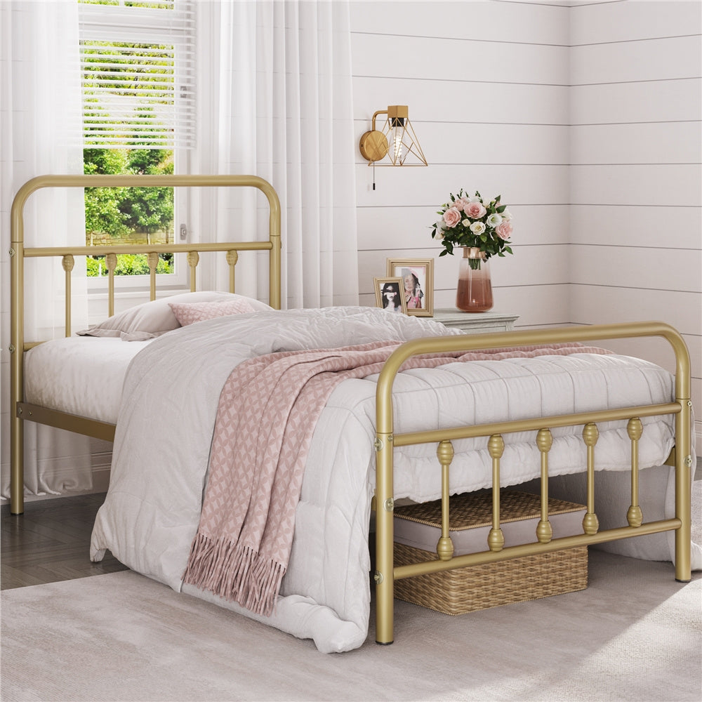 ALDEN DESIGN Bed Frame, Classic Iron Platform Bed with High Headboard and Footboard, Slatted Bed Base, Mattress Foundation, Farmhouse Platform Bed, Strong Metal-Framed Bed with Storage, Black/White, Twin/Full/Queen Size